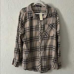 Doe & Rae Cream and Black Plaid Button Down Shirt